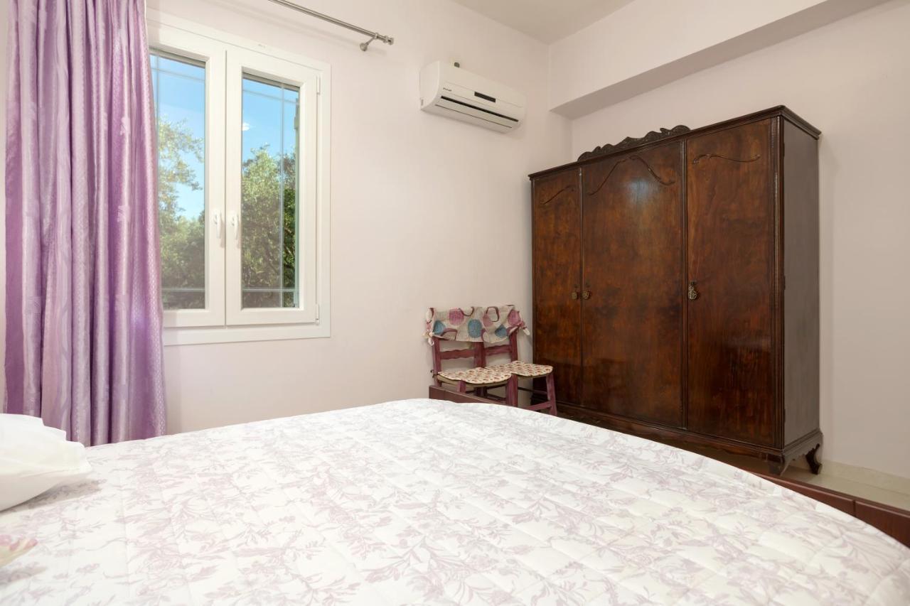 Holiday home Mary's Olive Grove House By 